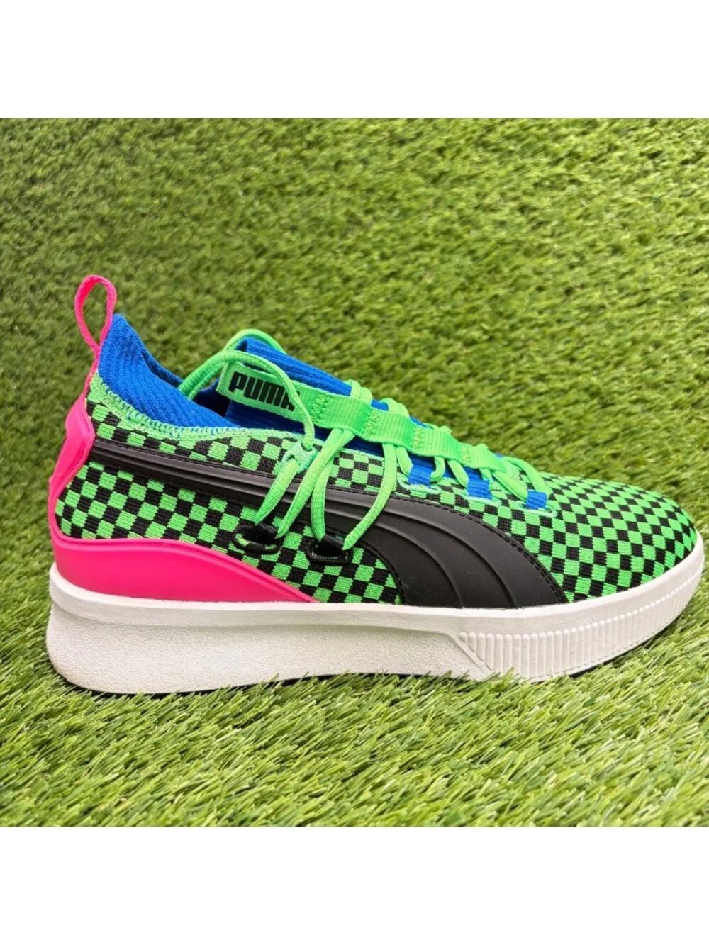 Puma Clyde Court Summertime Mens Size 8.5 Green Black Basketball Shoes Sneakers